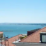Lisbon Chiado One